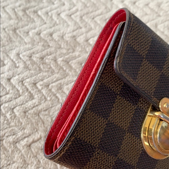 Louis Vuitton Wallet Damier - Picture 11 of 13